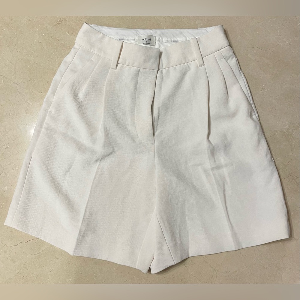 Wilfred THE EFFORTLESS 7" SHORT - light birch